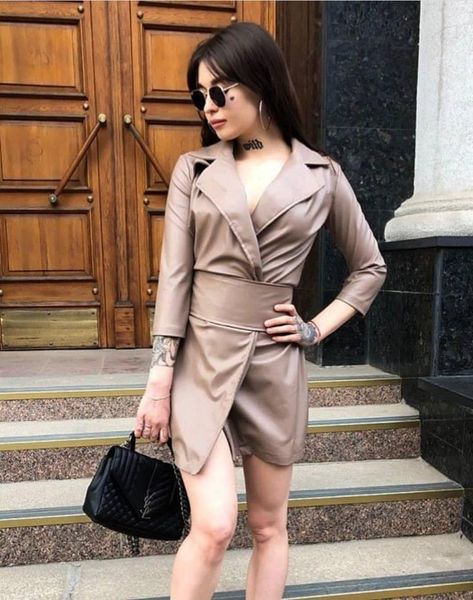 casual dresses autumn winter elegant pu leather suit dress women high waist pencil office lady 3/4 sleeve lapel mini 2021, Black;gray
casual dresses autumn winter elegant pu leather suit dress women high waist pencil office lady 3/4 sleeve lapel mini 2021, Black;gray