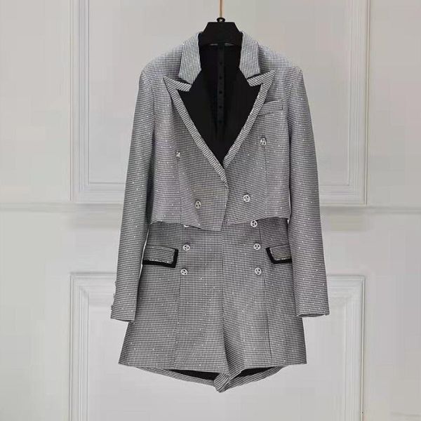 women's tracksuits blazer sets 2022 spring autumn 2 piece set women vintage print suits+button deco grey shorts & suits, Gray
women's tracksuits blazer sets 2022 spring autumn 2 piece set women vintage print suits+button deco grey shorts & suits, Gray