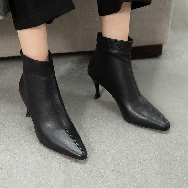boots 2021 autumn and winter korean style pointed toe high-heeled short nude for comfortable women, Black
boots 2021 autumn and winter korean style pointed toe high-heeled short nude for comfortable women, Black