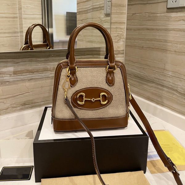 shell bags totes luxury designer brand fashion shoulder handbags women letter purse phone bag wallet cross body lady
shell bags totes luxury designer brand fashion shoulder handbags women letter purse phone bag wallet cross body lady