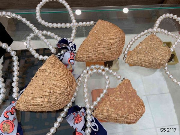 handbag women luxurys designers bags 2021 crossbody bag pearl straw joker commutepurse louisbags_18 zhouzhoubao123
handbag women luxurys designers bags 2021 crossbody bag pearl straw joker commutepurse louisbags_18 zhouzhoubao123