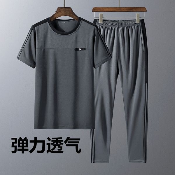 middle aged and elderly sports men's new thin short sleeve trousers casual dad summer wear, Gray
middle aged and elderly sports men's new thin short sleeve trousers casual dad summer wear, Gray