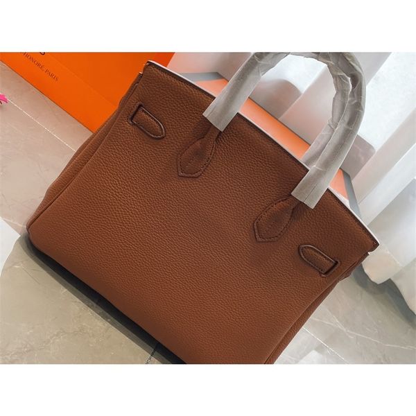 2021 new sheepskin crossbody bag women luxurys designers bags shoulder bag luxurys designers crossbody bags30.22 3415p, Black 
2021 new sheepskin crossbody bag women luxurys designers bags shoulder bag luxurys designers crossbody bags30.22 3415p, Black