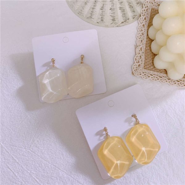 hbp korea east gate water ripple cool feeling transparent irregular ice resin earrings small fresh fashion niche women, Silver
hbp korea east gate water ripple cool feeling transparent irregular ice resin earrings small fresh fashion niche women, Silver