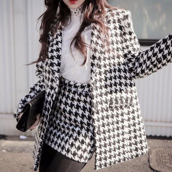 two piece dress elegant tweed skirt suit female black plaid korean long winter woolen coat+short bodycon autumn 2 set for women, White
two piece dress elegant tweed skirt suit female black plaid korean long winter woolen coat+short bodycon autumn 2 set for women, White