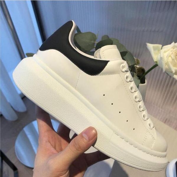 2021 womens mens shoes blue velet back platform sneakers white genuine leather trainers comfort pretty luxurys designers shoe, Black
2021 womens mens shoes blue velet back platform sneakers white genuine leather trainers comfort pretty luxurys designers shoe, Black