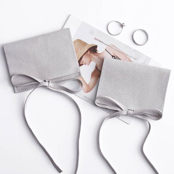 20 pcs per bag folded microfiber velvet jewelry bag pouches jewelry package presents bags
20 pcs per bag folded microfiber velvet jewelry bag pouches jewelry package presents bags