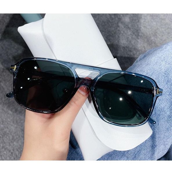 sunglasses modern fashion for women square colorful designer glasses ladies black purple gradient uv400 shades, White;black
sunglasses modern fashion for women square colorful designer glasses ladies black purple gradient uv400 shades, White;black