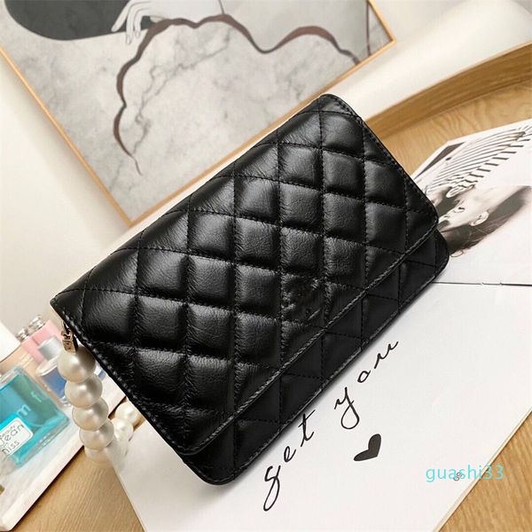 classic women's bag high-end custom quality pearl cross shoulder fashion business casual metallic accessories with long straps
classic women's bag high-end custom quality pearl cross shoulder fashion business casual metallic accessories with long straps