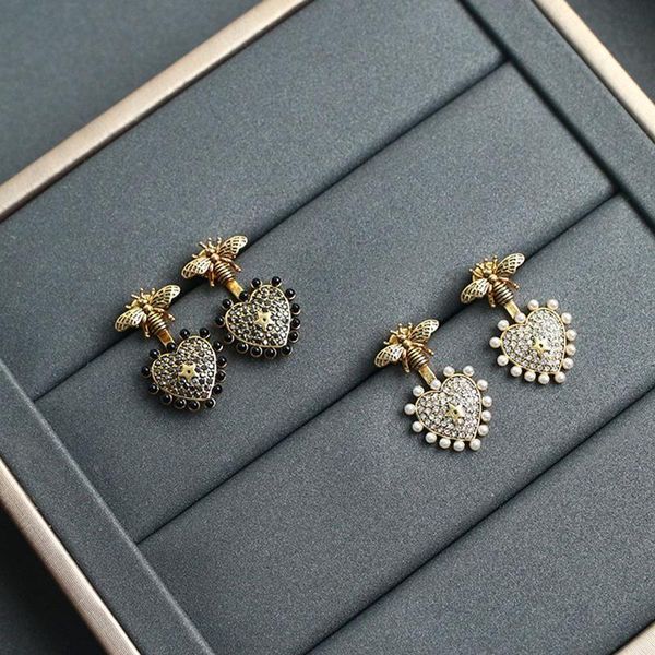 stud vintage women earring korean fashion crystal heart pearl with butterfly charm lady aesthetic gift luxury jewelry, Golden;silver
stud vintage women earring korean fashion crystal heart pearl with butterfly charm lady aesthetic gift luxury jewelry, Golden;silver