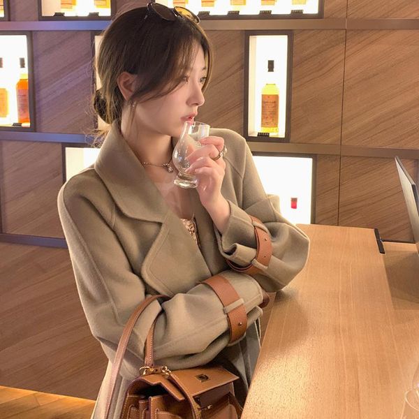 women's wool & blends autumn winter women woolen jacket female style fashion mid-long coat ladies thicken double-faced plush coats a351, Black
women's wool & blends autumn winter women woolen jacket female style fashion mid-long coat ladies thicken double-faced plush coats a351, Black