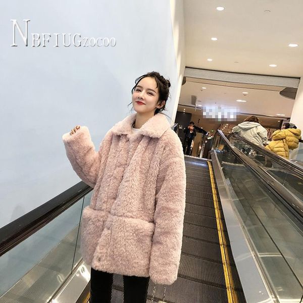 women's jackets 2021 autumn winter imitation lambswool women coat korean loose lapel female jacket, Black;brown
women's jackets 2021 autumn winter imitation lambswool women coat korean loose lapel female jacket, Black;brown