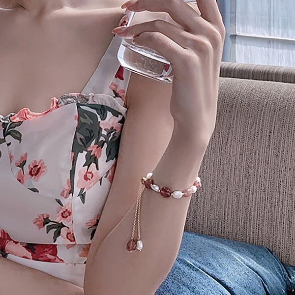 charm bracelets real gold electroplating natural special-shaped strawberry crystal bracelet female recruit peach blossom baroque, Golden;silver
charm bracelets real gold electroplating natural special-shaped strawberry crystal bracelet female recruit peach blossom baroque, Golden;silver