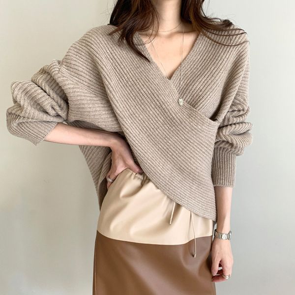 korean chic minority bottomed sweater women look thin v-neck pit strip loose pullover off shoulder lantern sleeve sweater thick, White;black
korean chic minority bottomed sweater women look thin v-neck pit strip loose pullover off shoulder lantern sleeve sweater thick, White;black