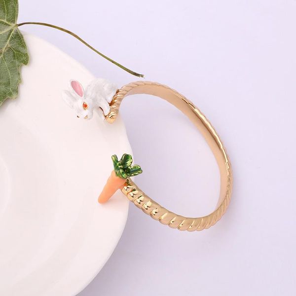 bangle european and american exaggerated personality fashion creative carrot opening adjustable bracelet female, Black
bangle european and american exaggerated personality fashion creative carrot opening adjustable bracelet female, Black