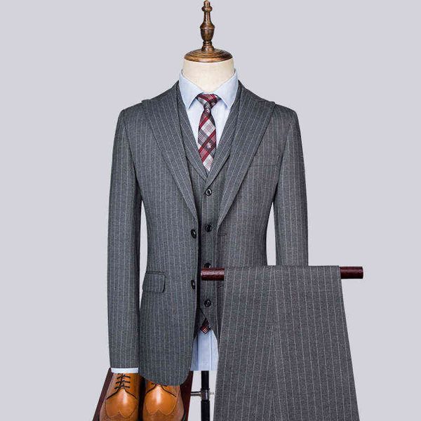 luxury suits blaze suit men's korean version slim fitting two groom man pography studio stripe suit three piece set, Black
luxury suits blaze suit men's korean version slim fitting two groom man pography studio stripe suit three piece set, Black