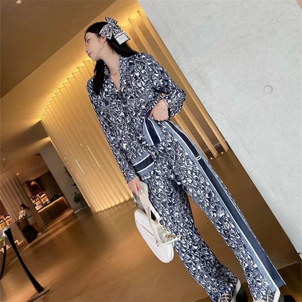 silk sleepwear full letter printed trousers pajamas soft loose elastic sleepwears women home outdoor wear, Black;red
silk sleepwear full letter printed trousers pajamas soft loose elastic sleepwears women home outdoor wear, Black;red