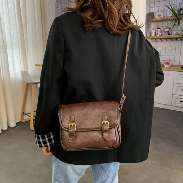 casual vintage women shoulder crossbody handbags leather solid messenger satchel bags square handbags for ladies female 
casual vintage women shoulder crossbody handbags leather solid messenger satchel bags square handbags for ladies female