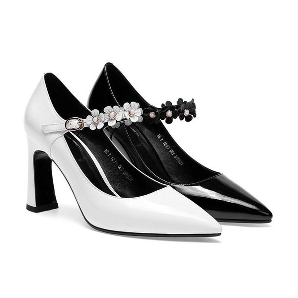 dress shoes autumn style single women's thick heel pointed high fashion all-match a- line buckle leather flower work, Black
dress shoes autumn style single women's thick heel pointed high fashion all-match a- line buckle leather flower work, Black