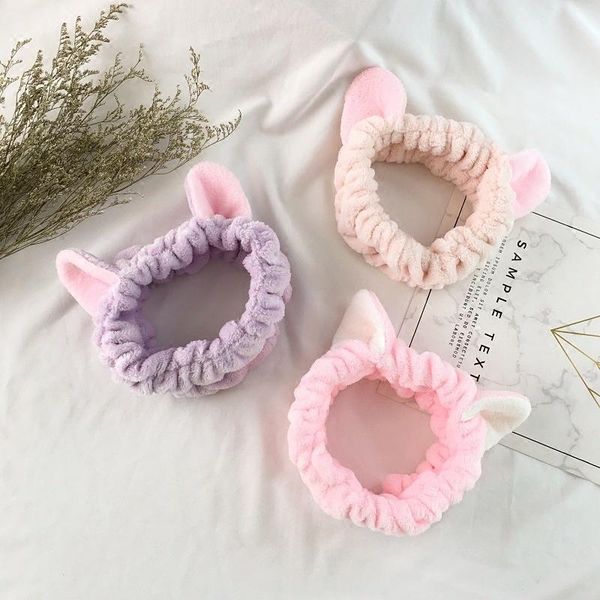 hair accessories japanese adorable stereo kitty ear band with face wash head make-up mask, set sprout, Slivery;white
hair accessories japanese adorable stereo kitty ear band with face wash head make-up mask, set sprout, Slivery;white