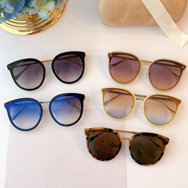 luxury ship fashion evidence sunglasses color lens retro vintage designer shiny gold frame laser logo women with package, White;black
luxury ship fashion evidence sunglasses color lens retro vintage designer shiny gold frame laser logo women with package, White;black
