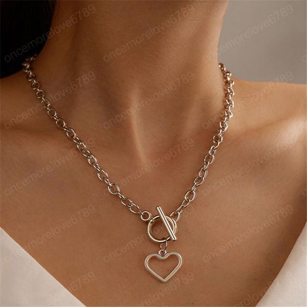 2021 new vintage women silver heart chokers necklace pendant silver link chain necklace fashion jewelry gift
2021 new vintage women silver heart chokers necklace pendant silver link chain necklace fashion jewelry gift