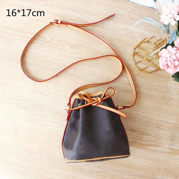 classic women mini bucket bags designers crossbody totes shoulder phone cute drawstrings with dust
classic women mini bucket bags designers crossbody totes shoulder phone cute drawstrings with dust