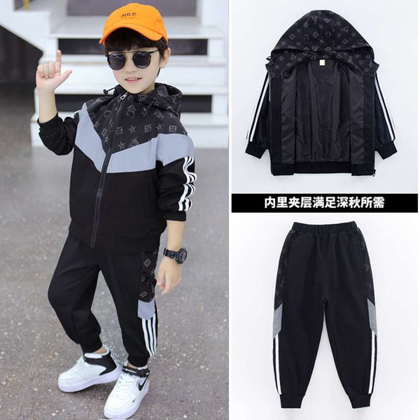 autumn boys' reflective late band lining blended suit 2020 children's leisure 2-piece knitted sweater sportswear men's wear, White
autumn boys' reflective late band lining blended suit 2020 children's leisure 2-piece knitted sweater sportswear men's wear, White