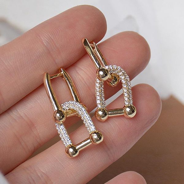 dangle & chandelier 2021 design trendy lock buckle earrings for women exquisite pave inlaid zirconia drop earring bijoux pendant wedding jew, Silver
dangle & chandelier 2021 design trendy lock buckle earrings for women exquisite pave inlaid zirconia drop earring bijoux pendant wedding jew, Silver