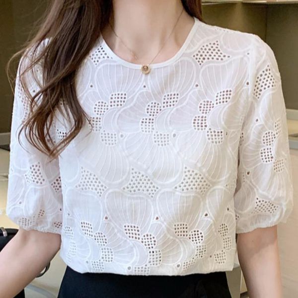 women's blouses & shirts summer white blouse women short sleeve hollow out chiffon shirt blusas mujer de moda 2021 e949
women's blouses & shirts summer white blouse women short sleeve hollow out chiffon shirt blusas mujer de moda 2021 e949