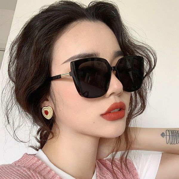 women sunglasses retro 2021 high sunglasses women/men quality luxury luxurious glasses women square foiqp, White;black
women sunglasses retro 2021 high sunglasses women/men quality luxury luxurious glasses women square foiqp, White;black