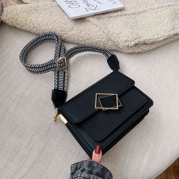 shopping bags women's square handbag retro shoulder leather wide strap small female's tote crossbody female wallet220307
shopping bags women's square handbag retro shoulder leather wide strap small female's tote crossbody female wallet220307
