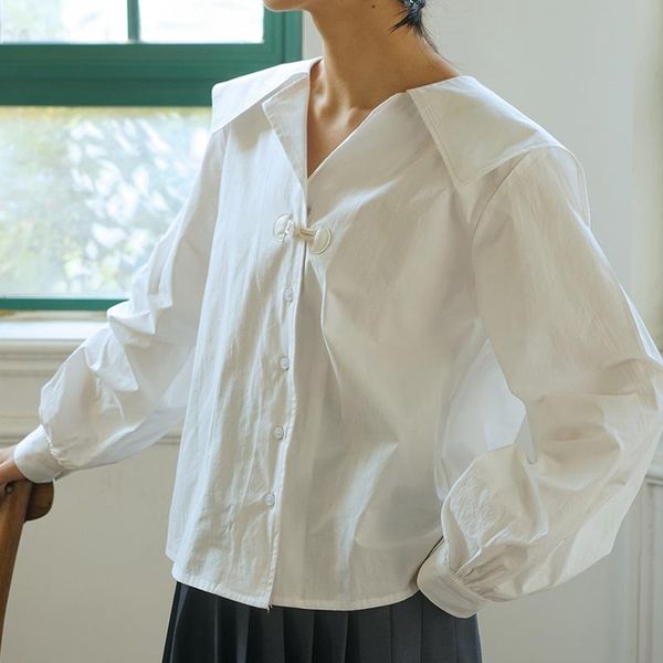 college style navy collar white shirt female lantern sleeves 2021 early autumn new japanese loose design student shirt
college style navy collar white shirt female lantern sleeves 2021 early autumn new japanese loose design student shirt