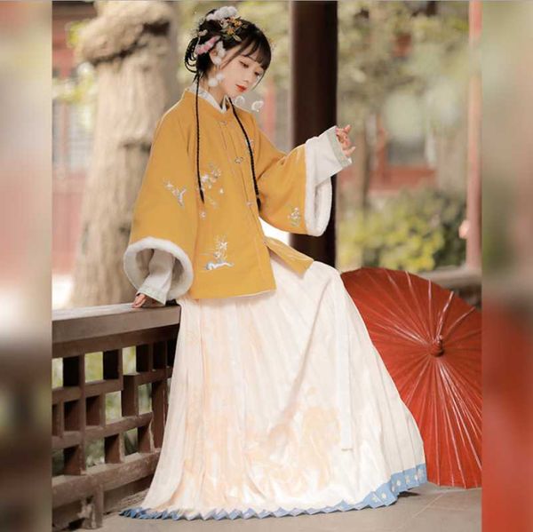 clothing sets autumn hanfu female ancient costume super fairy and ming system stand-up collar embroidery warmth long coat skirt, White
clothing sets autumn hanfu female ancient costume super fairy and ming system stand-up collar embroidery warmth long coat skirt, White