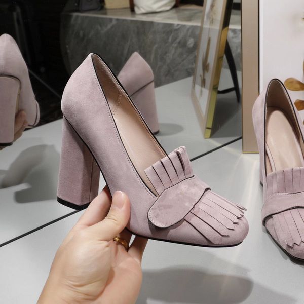 luxury designer shoes gold heeled loafer-style pump women pointed toe chunky heels elegant ladies shoes shallow woman metal buck, Black
luxury designer shoes gold heeled loafer-style pump women pointed toe chunky heels elegant ladies shoes shallow woman metal buck, Black