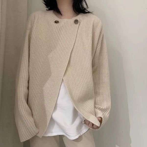 2021 new lazy style cardigan women autumn winter korean casual long sleeve knitted button sweater pull sueter mujer invierno q3l0, White;black
2021 new lazy style cardigan women autumn winter korean casual long sleeve knitted button sweater pull sueter mujer invierno q3l0, White;black