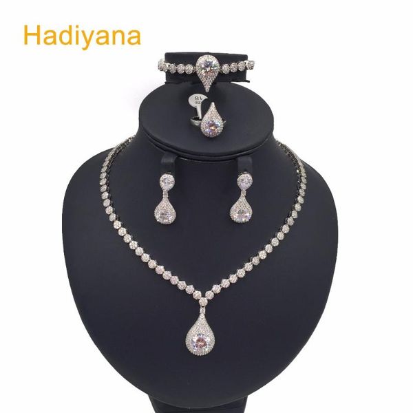earrings & necklace hadiyana style luxury zircon 4pcs sets for wedding fashion copper costume jewelry set women cn062, Silver
earrings & necklace hadiyana style luxury zircon 4pcs sets for wedding fashion copper costume jewelry set women cn062, Silver