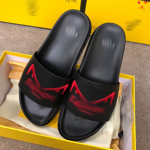 luxurys men slippers designer rubber slides sandal mens designers flat fashion shoes beach flip flops flower with box size 39-45 -g306, Black
luxurys men slippers designer rubber slides sandal mens designers flat fashion shoes beach flip flops flower with box size 39-45 -g306, Black