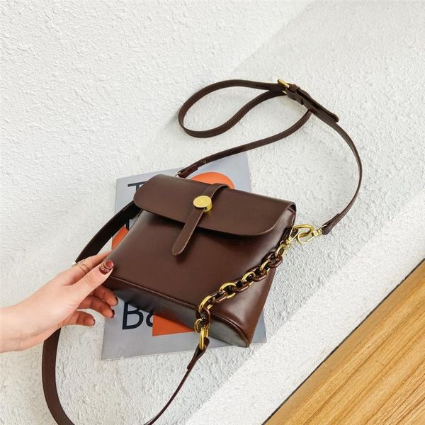 shoulder bags 2021 trendy women's bag solid color fashion personality high-quality pu leather messenger black brown coffee
shoulder bags 2021 trendy women's bag solid color fashion personality high-quality pu leather messenger black brown coffee