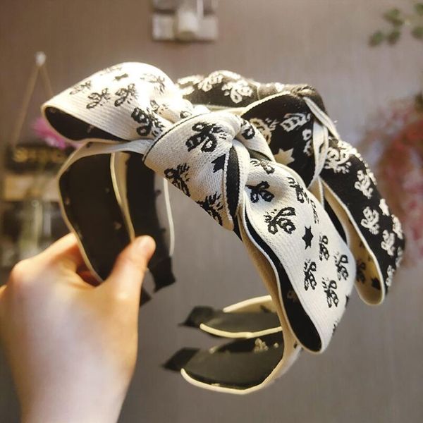 girls designer cartoon bee print bowknot headbands fashion knotted headband hair hoop headwear accessories for female women wholesale, Silver
girls designer cartoon bee print bowknot headbands fashion knotted headband hair hoop headwear accessories for female women wholesale, Silver