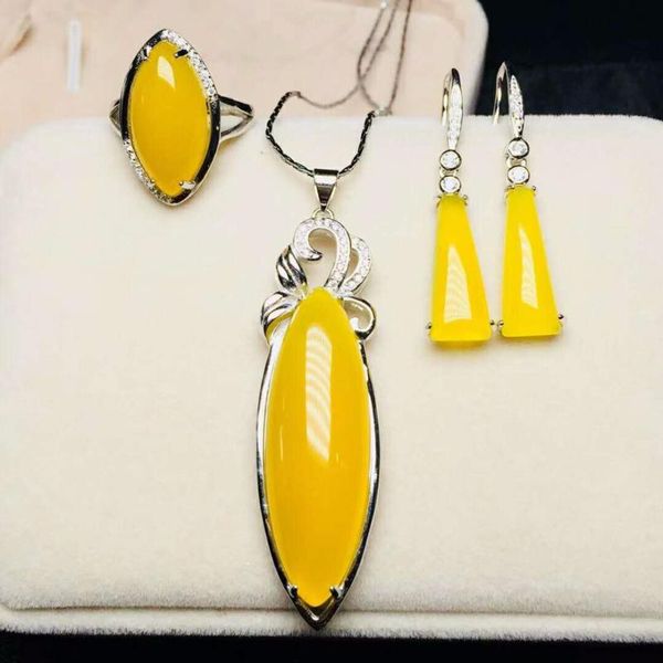 bracelet, earrings & necklace c82#925 silver inlaid natural chalcedony set, the jade face is clean and translucent, Black
bracelet, earrings & necklace c82#925 silver inlaid natural chalcedony set, the jade face is clean and translucent, Black