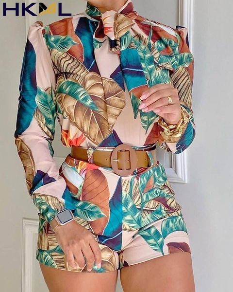 women's tracksuits tropical print high collar scarf long sleeve & shorts set two piece women, Gray
women's tracksuits tropical print high collar scarf long sleeve & shorts set two piece women, Gray