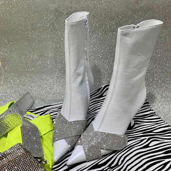 boots deat 2021 winter fashion casual pointed water diamond cross band high heel medium tube side zipper short boot women sg922, Black
boots deat 2021 winter fashion casual pointed water diamond cross band high heel medium tube side zipper short boot women sg922, Black