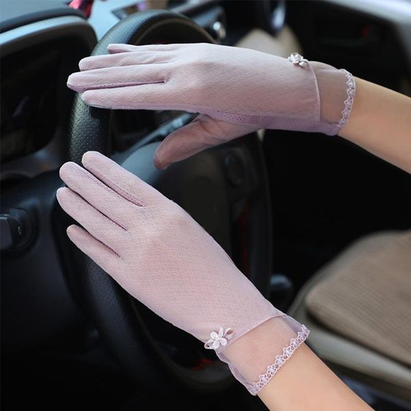 five fingers gloves thin silk lace touch screen driving summer women uv sunscreen short pearl flowers, Blue;gray
five fingers gloves thin silk lace touch screen driving summer women uv sunscreen short pearl flowers, Blue;gray