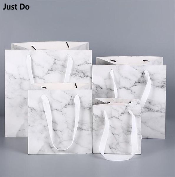gift wrap 20*20*20cm flower packaging bag white paper packing black shopping kraft bags blank red
gift wrap 20*20*20cm flower packaging bag white paper packing black shopping kraft bags blank red