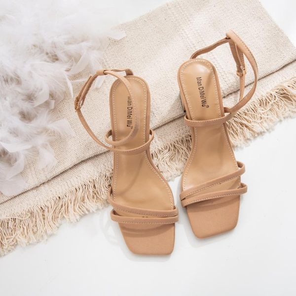 low sandals woman leather buckle strap shoes lady 2021 high heels suit female beige shallow mouth low-heeled fashion new high-he, Black
low sandals woman leather buckle strap shoes lady 2021 high heels suit female beige shallow mouth low-heeled fashion new high-he, Black