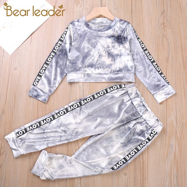 bear leader letter children clothing set casual spring autumn golden velvet 2pcs set kids tracksuit for girls boys clothing sets 210225, White
bear leader letter children clothing set casual spring autumn golden velvet 2pcs set kids tracksuit for girls boys clothing sets 210225, White