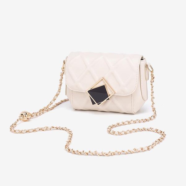 small bag messenger trendy leather all-match and chain ck2021 one-shoulder diamond simple female new fashionable square vguhn
small bag messenger trendy leather all-match and chain ck2021 one-shoulder diamond simple female new fashionable square vguhn