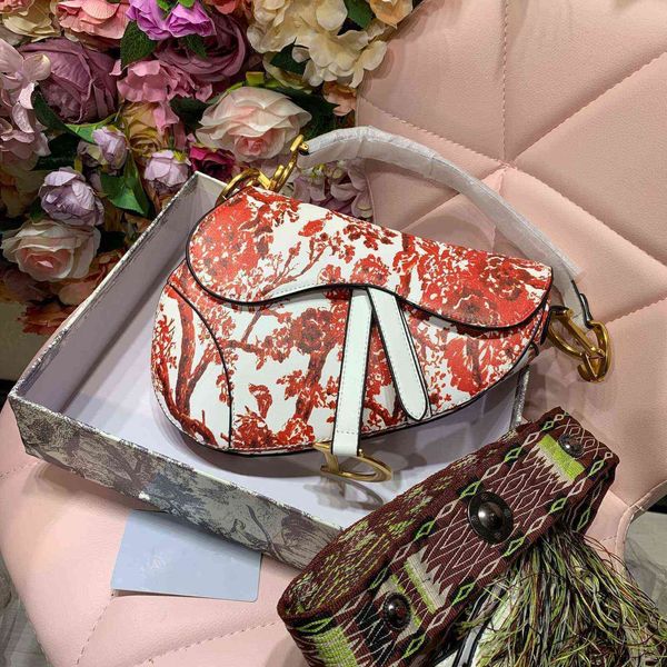 designer luxury bag design hand painted d tassel strap family leather saddle colorful single shoulder messenger style{category}8106 women�
designer luxury bag design hand painted d tassel strap family leather saddle colorful single shoulder messenger style{category}8106 women�