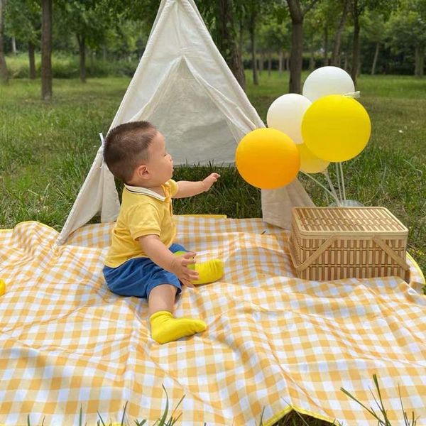 outdoor pads 200 x 200cm beach blanket picnic mat camping waterproof anti-sand with handle
outdoor pads 200 x 200cm beach blanket picnic mat camping waterproof anti-sand with handle